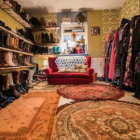آيندهوفن At Yetty'S Place Vintage Apartment Hotel المظهر الخارجي الصورة