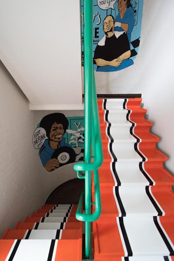 آيندهوفن At Yetty'S Place Vintage Apartment Hotel المظهر الخارجي الصورة